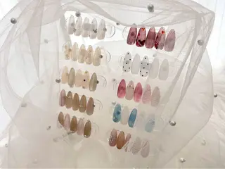 ネイル Bonheur _IROのネイルデザイン