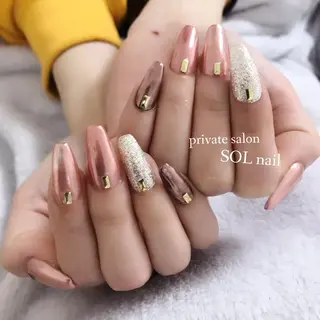 ネイル SOL NAILのネイルデザイン