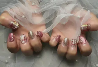 ネイル Nherb所属・佐藤 友里絵のネイルデザイン