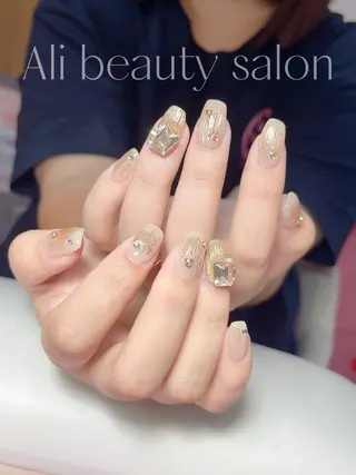 ネイル Ali 新小岩 ネイル専門のネイルデザイン