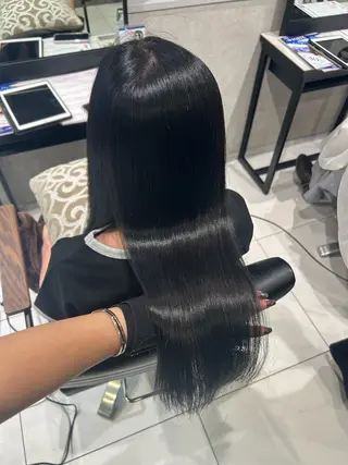 カラー 透明感カラー💙 束感マツエク🪼海月のヘアスタイル