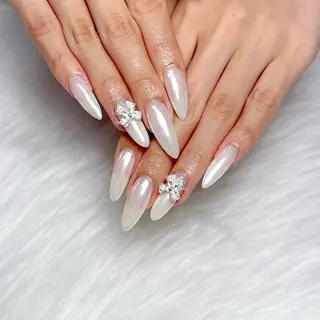 ネイル Lino+ ネイル&よもぎ蒸しのネイルデザイン