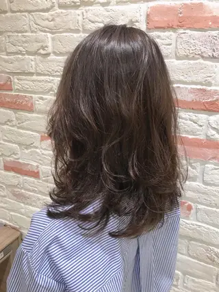 ミディアム 新宿 木下拓哉のヘアスタイル