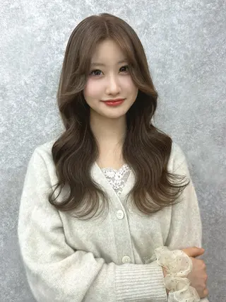 セミロング 💘Kurea💘 艶髪/韓国/暗髪のヘアスタイル