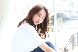 セミロング カラー KAIzen. tomoのヘアスタイル