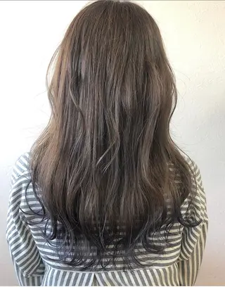 ロング Number2heaven所属・遠藤 和美のヘアスタイル