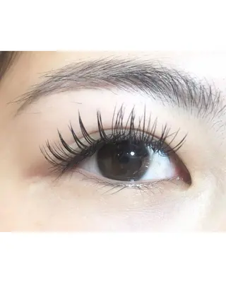 マツエク・マツパ étora eye新宿店のマツエク・マツパデザイン