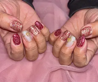 ネイル 𝐁𝐞𝐥𝐥 𝐦𝐞のネイルデザイン