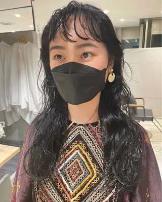 ロング カラー パーマ Loom.所属・村上雅人 ナチュラルモードのヘアスタイル