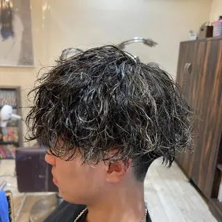 カラー パーマ メンズ 樽川翔/フェザーパー マ/シャドウパーマのヘアスタイル