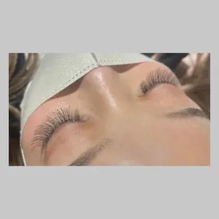 マツエク・マツパ 🕊ツメイク船橋店 Momoka🌿のマツエク・マツパデザイン