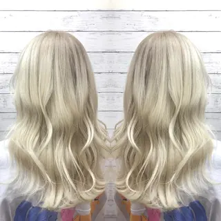 セミロング カラー 韓国ヘア🤍髪質改善 🇰🇷AKANEのヘアスタイル