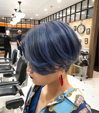 ショート カラー THE AWESUM所属・メンズスタイル強化中 TONNY（トニー）のヘアスタイル