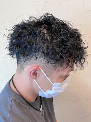 ショート パーマ メンズ メンズ特化/パーマ指 名No.1/百瀬太郎のヘアスタイル