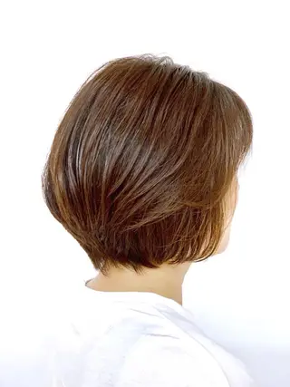 ショート ⭐️レイヤーカット 大人気　三澤康司⭐️のヘアスタイル