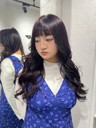 ロング ハイトーン/レイヤー /艶カラー🎀のヘアスタイル