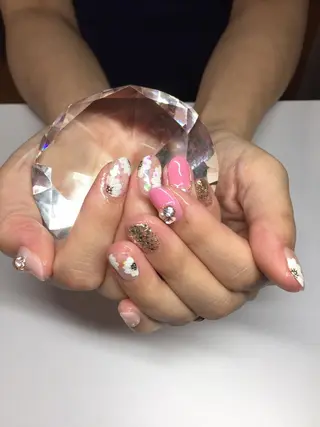 ネイル RuxuryNail ／RiAnnaのネイルデザイン