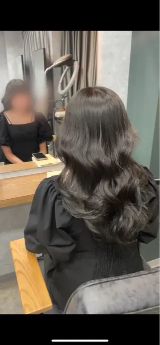 セミロング 🩵Lutia新宿 ヒイラギ🩵のヘアスタイル