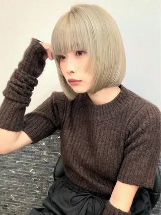 ミディアム カラー トレンドヘア🌿 chinariのヘアスタイル