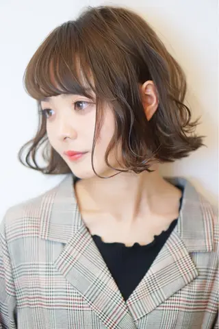 ショート カラー ディレクター ノナカのヘアスタイル