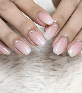 ネイル 會田 瑠衣のネイルデザイン