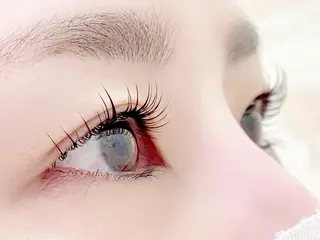 マツエク・マツパ hair and beauty QUATRO 赤塚店所属・おの さやかのマツエク・マツパデザイン