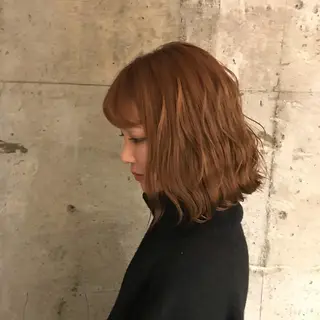 カラー 菅原 彩加のヘアスタイル