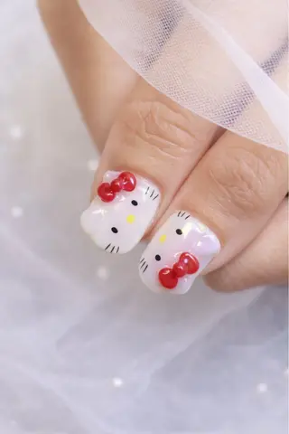 ネイル LITTLE STAR所属・シスターズ ネイルのネイルデザイン