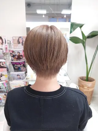 ショート nagane sayakaのヘアスタイル
