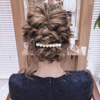 ミディアム ヘアアレンジ ハイトーン/韓国風 🤍Nacchi🐈のマツエク・マツパデザイン