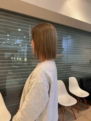 ショート リリカ🐈‍⬛ブリー チカラー/上永谷のヘアスタイル