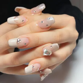 ネイル 手書きが得意🖌️ Y’s  nailのネイルデザイン
