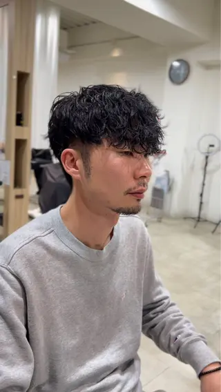 パーマ メンズ 心斎橋バレイヤージュ 小林勝貴のヘアスタイル