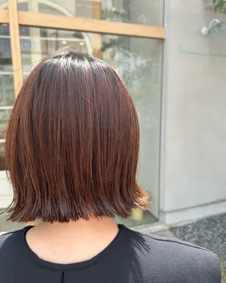 ショート カラー パーマ monami 鈴木 茉由奈のヘアスタイル