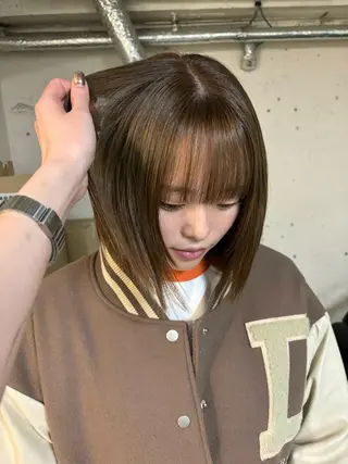 ミディアム カラー ハッシュカット/ MAYAのヘアスタイル