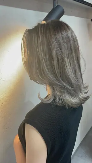 ミディアム 1日1名限定価格✂️ 髪質改善サロン代表谷のヘアスタイル