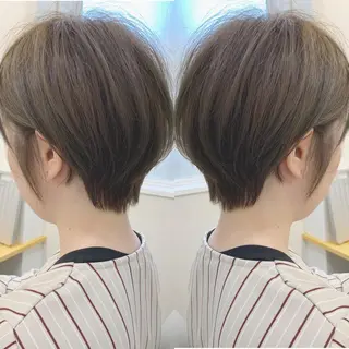 ショート H所属・H (エイチ) 烏丸御池店のヘアスタイル