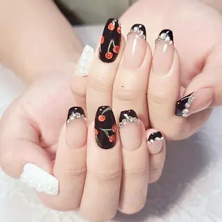 ネイル ビジュード ネイルのネイルデザイン