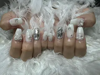 ネイル DEMAIN- 🕊️のネイルデザイン