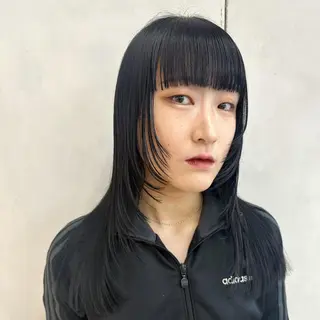 ミディアム カラー デザインカラー/パー マ🦖外岡咲希🦖のヘアスタイル