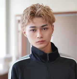 ショート カラー メンズ 内山 湧勝/ メンズ/暖色カラーのヘアスタイル