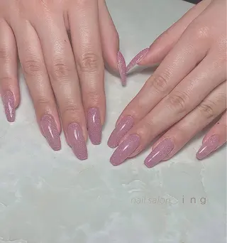 ネイル ｉｎｇ .のネイルデザイン