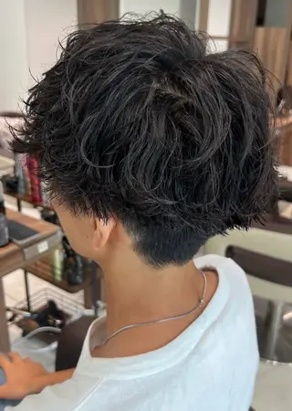 メンズ ✨艶カラーと縮毛矯正 🦖しんのすけ🦖のヘアスタイル