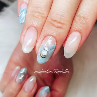 ネイル Farfalla Kieのネイルデザイン