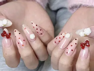 ネイル Ui_Amor (パラジェル)のネイルデザイン