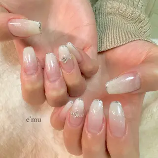 ネイル nail salon e'mu💐のネイルデザイン