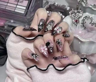 ネイル AB マツエクネイルサロンのネイルデザイン