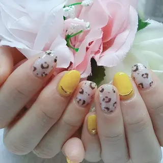 ネイル 柴崎 美幸のネイルデザイン