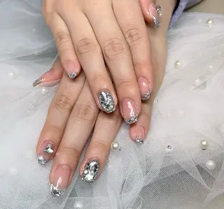 ネイル NiNa ビューティーサロン所属・Ni Naのネイルデザイン