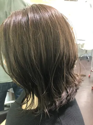 ミディアム 西山 恵太郎のヘアスタイル